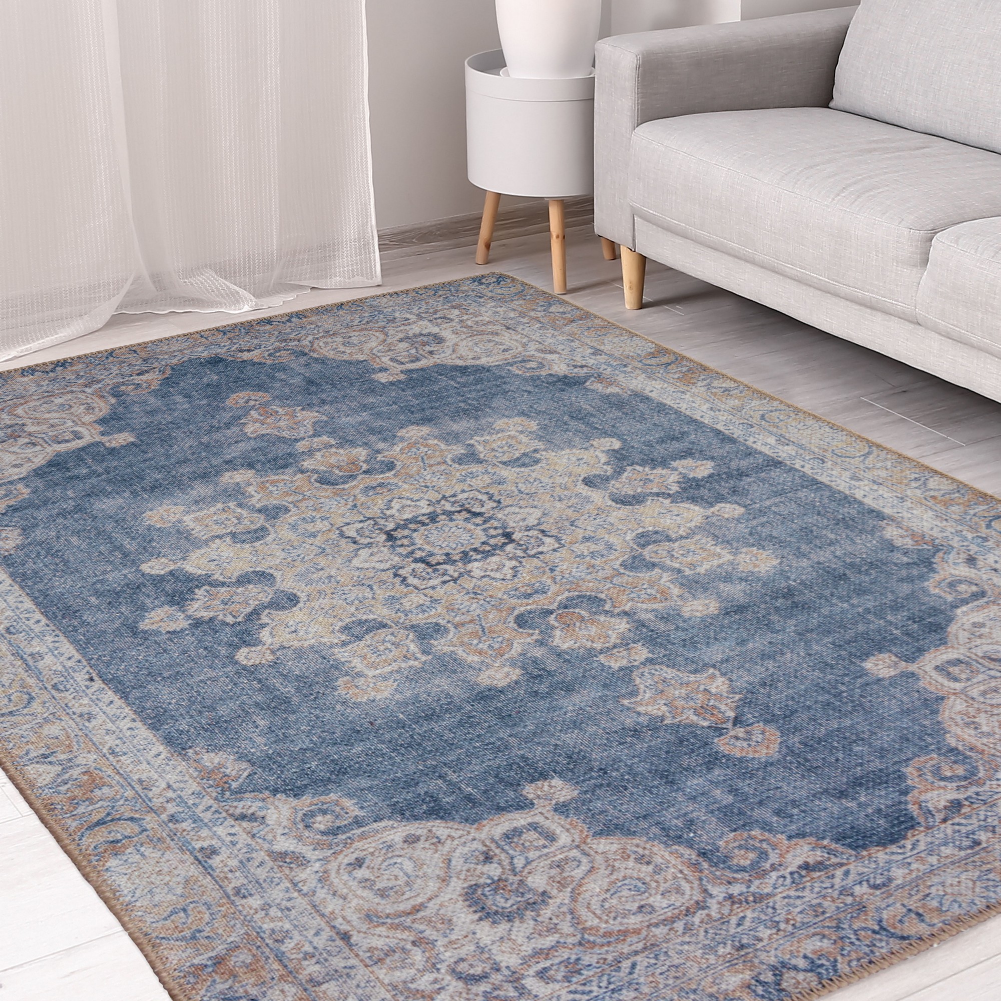 Opal Medallion Traditional Vintage Rug In Navy Blue